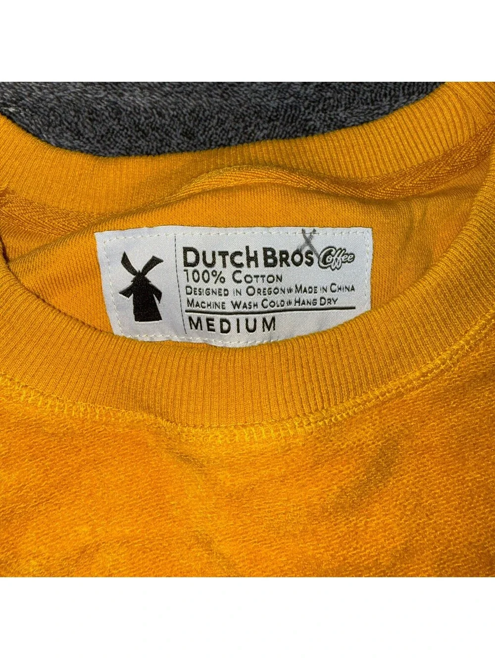 Dutch Bros Coffee Sweater Fleece Sweatshirt Fleece Men's Size Medium Yellow